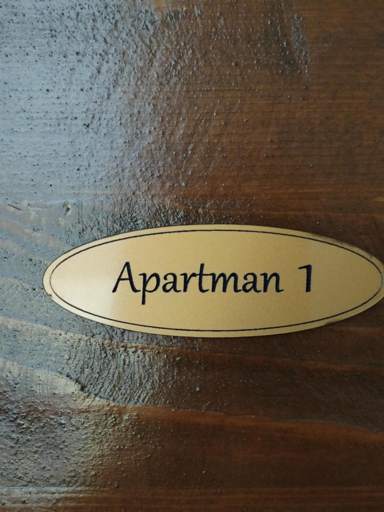 Apartmani Stonewood Zagreb Zimmer foto